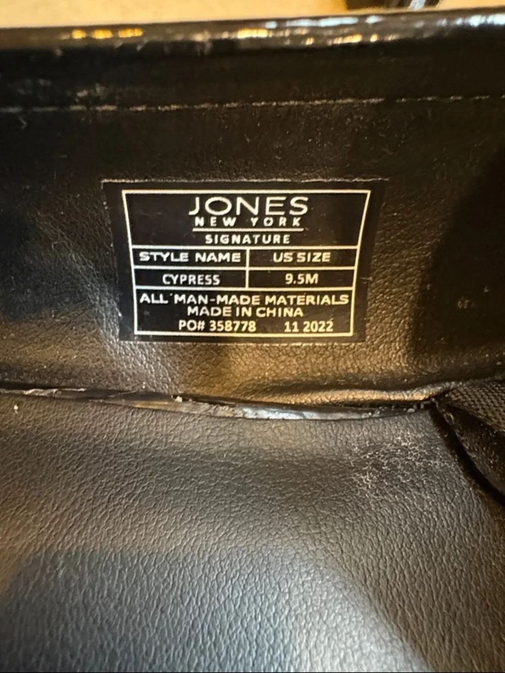 Jones New York Signature Black Faux Patent Leather Block Heel Loafers-Size 9.5